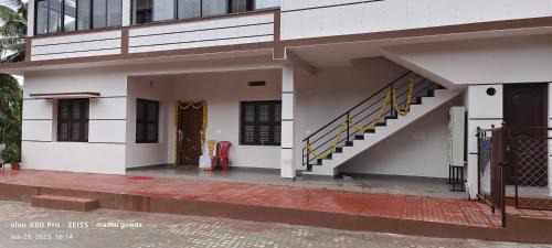 Kalasa House | thotadamane easystay