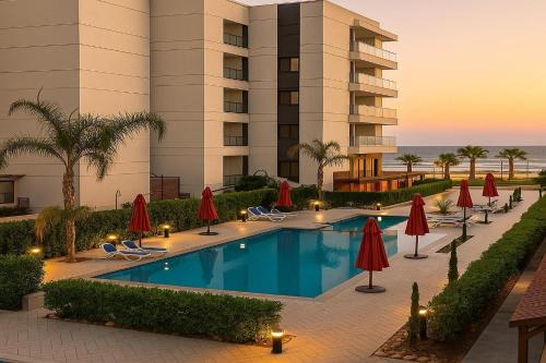 Al-Manasrah Ski Chalet | Discover Port Said: Pet-Friendly Hotel with Ocean Views
