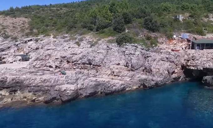 Cilipi Apartment | Family-Friendly Three Bedroom Apartment in Čilipi, Dubrovnik