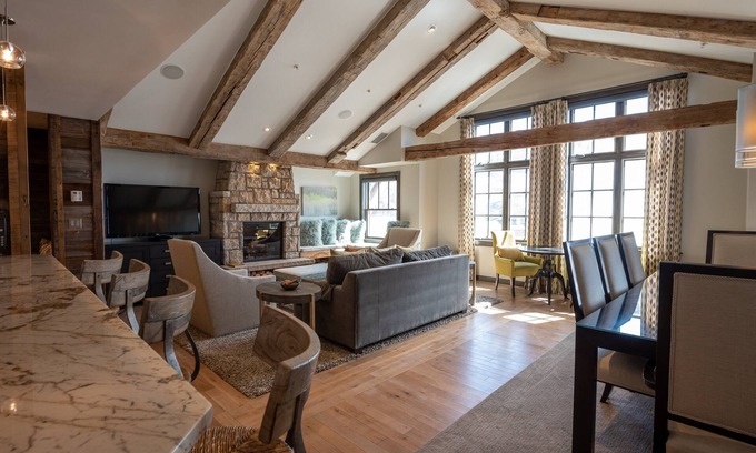 Crested Butte Condo | Mountain Chic Penthouse with Breathtaking Views & Amenities