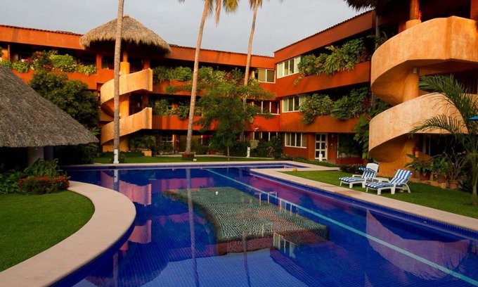 Ixtapa - Zihuatanejo Condo | Just Steps Away from Playa La Ropa with Oceanfront Amenities