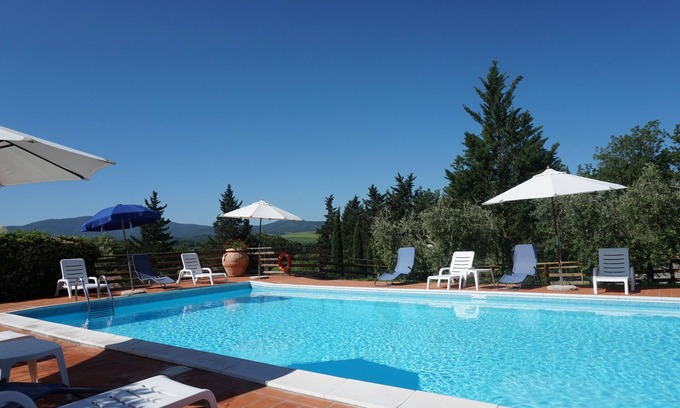 Montecatini Val di Cecina House | Idyllic Three-Room Retreat with Pool in Tuscan Countryside