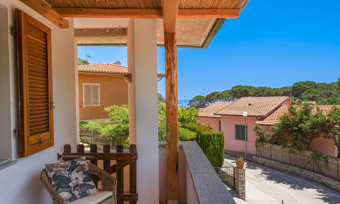 Fetovaia Apartment | Ideal Three-Room Apartment with Breakfast and Pet-Friendly Amenities