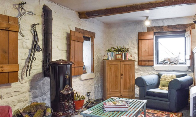 Great Fryup Dale Cottage | Relaxing Getaway with Games Room and Scenic Grounds