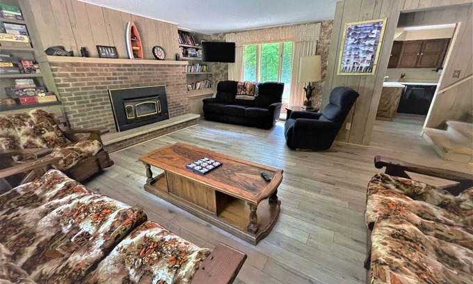 Butternut Cabin | Discover Thunderhead Lodge: Family-Friendly Retreat Awaits