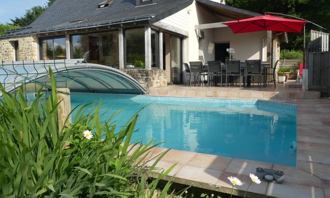 Baden House | Thy Lou Gîte in Baden: Oceanfront Retreat with Pool