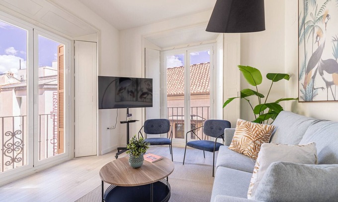 Centro Apartment | Thyssen Boutique Apartment 2A: Guest Rated 10/10, Pet Friendly