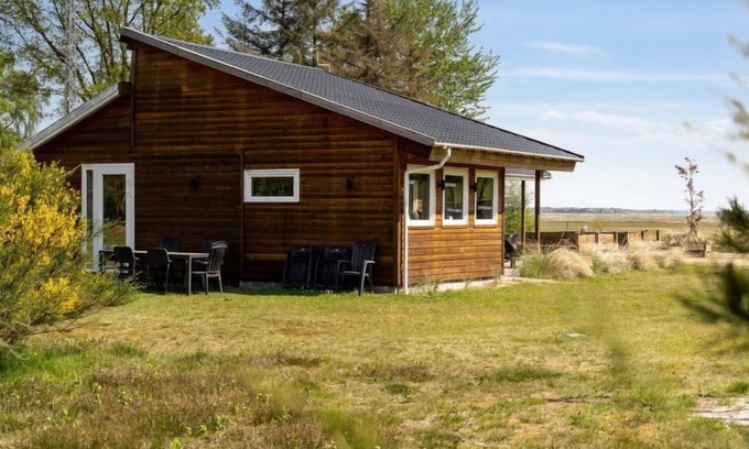 Mosevra House | Discover Thythger: Oceanfront Bliss Near the Inlet