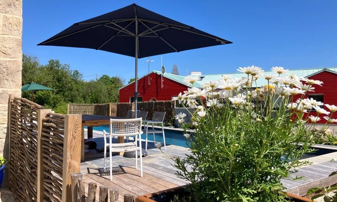 Finistere Cottage | Ti an Aod-Breton beach house with heated pool for 10