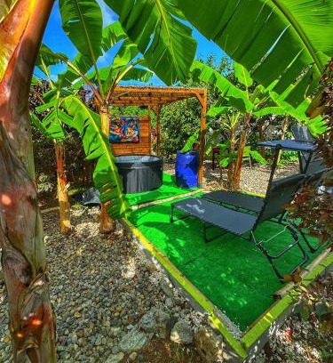 Le Robert Apartment | Ti Ben - Jacuzzi Privatif Jardin Tropical - Le Robert