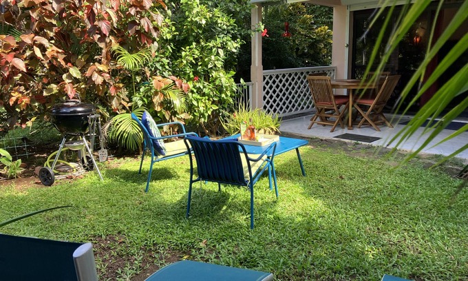 Trois-Ilets Apartment | Ti Colibri: Oceanfront Bliss with Pool and Private Garden