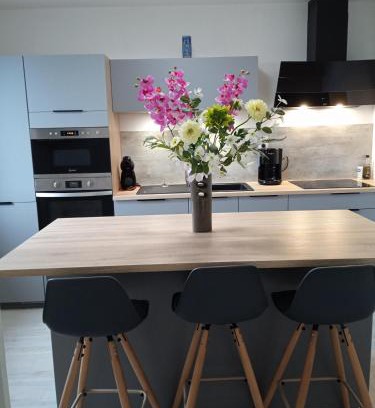 Plelauff Villa | Welcoming Jolie maison PLELAUFF: 9.1/10 & Family-Friendly