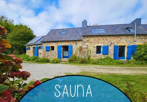 Lanveoc House | Experience Ti vaen: Traditional Bretonne Stay with Sauna