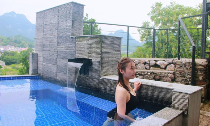 Yongding Resort | Relaxing Retreat at Tianmen Mout Tian's Resort with Pool