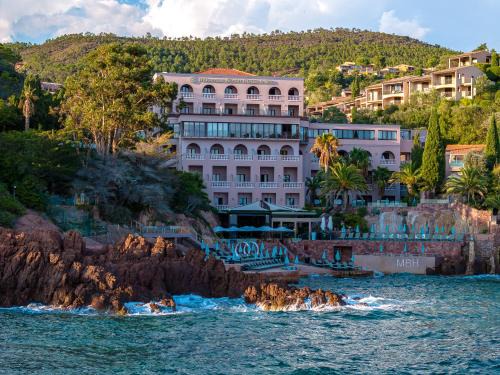 Theoule-sur-Mer Hotel | Experience Tiara Miramar Beach Hotel & Spa: Oceanfront Bliss