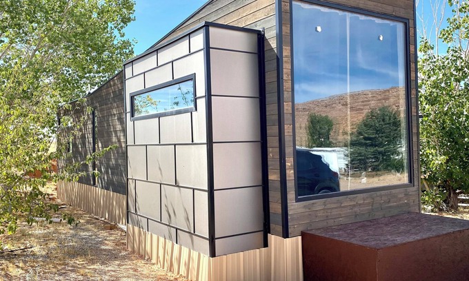 Ticaboo Hotel | Scenic Oceanfront Escape at Ticaboo Lodge with Pool