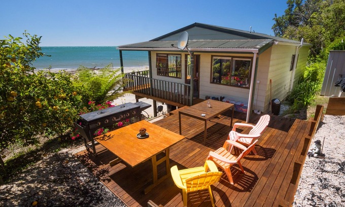 Collingwood House | Family-Friendly Tidal Treasure - Your Ideal Collingwood Getaway