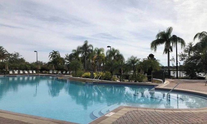 Florida Central Atlantic Coast Cottage | Tideview 66: Pet-Friendly Resort with Spa & Pool Access