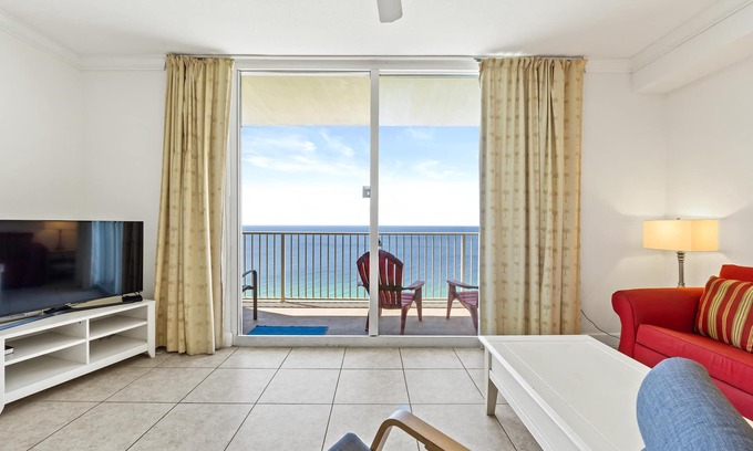 Panama City Beach Condo | Beachfront Tidewater Resort 2307: Pools & Free Golf Daily