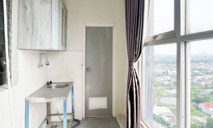 Surabaya Apartment | Cozy 2Br Apartment at Dian Regency with Pool & Breakfast