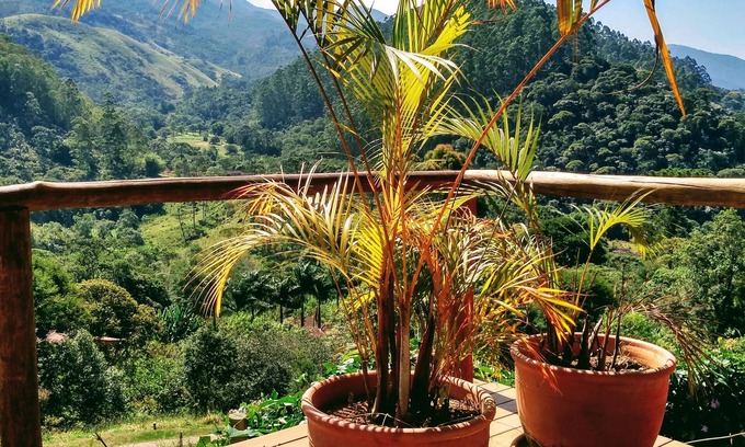 Sao Francisco Xavier Ski Chalet | Tiê's Corner - Nature Retreat with Spa & Ocean Views