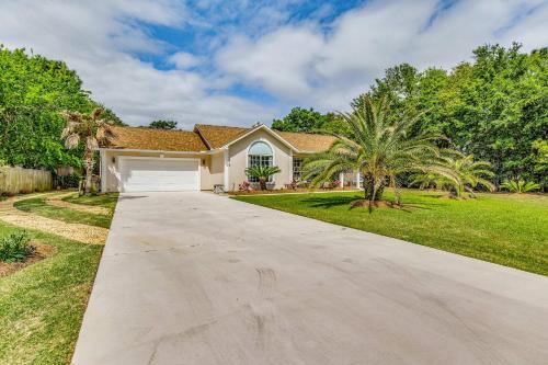 Navarre House | Tiki Bliss Pool & Resort Vibe