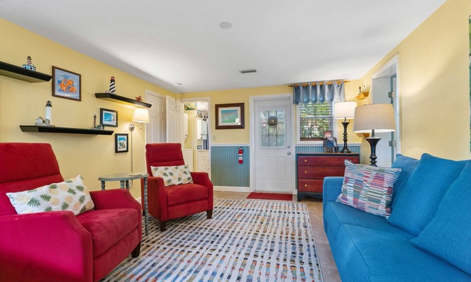 Dunedin Cottage | Ultimate Tiki Hut Escape with Ocean Views & Spa Amenities