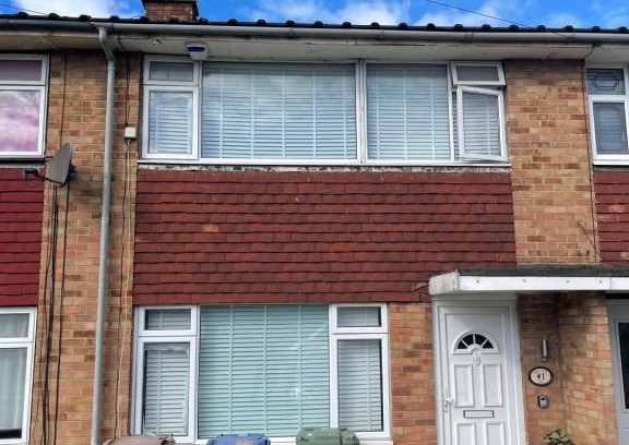 Tilbury House | Comfortable Tilbury Docks Rooms with Kitchen Amenities