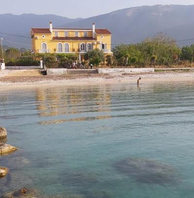 Sami Apartment | Beachfront Bliss at Tilde Apartments - Sami Kefalonia