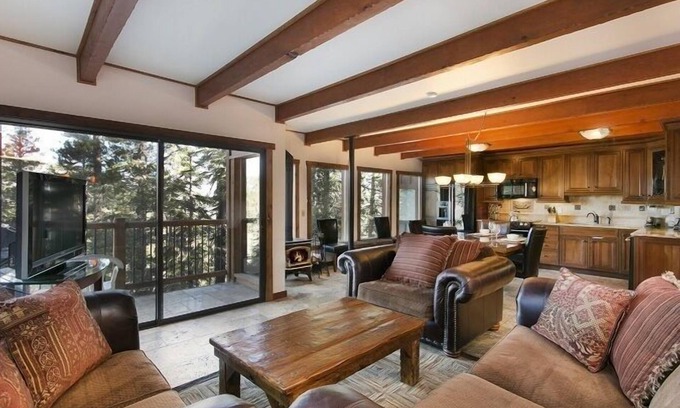 Mammoth Lakes Apartment | Timber Ridge #53: Ski-In/Ski-Out Near Canyon Lodge