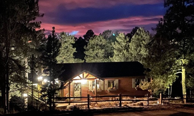Florissant Cabin | Timber Ridge: Create Lasting Memories at Our Family Retreat