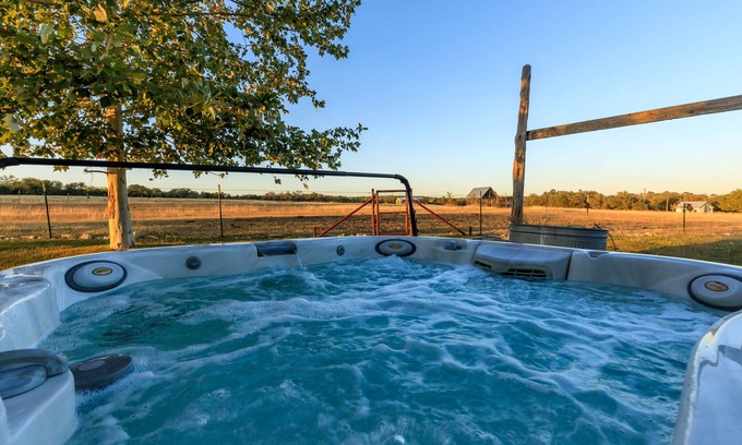 Grapetown Bed & Breakfast | TimberRose B&B: Guest Rated 10/10 with Breakfast & Dining