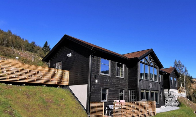 Sogndal Villa | Timblalodgen