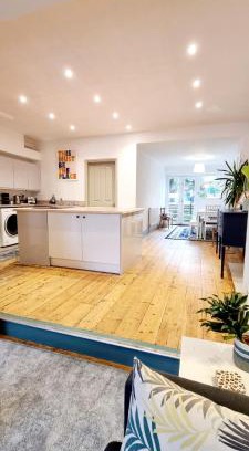 Seaford House | Oceanfront Escape at Upper Rooms Seaford - Rated 8.9/10