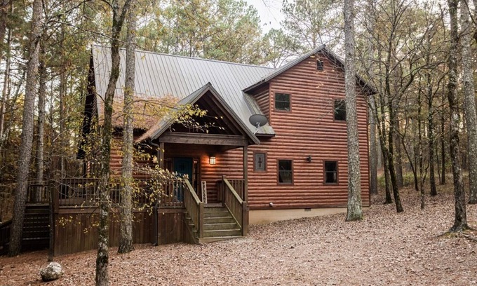 Broken Bow Cabin | Unwind at Time Well Wasted: Hot Tub, Fire Pit & More!