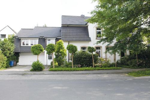 Osnabrueck Apartment | Time2Lounge: 9.4 Rated Oceanfront Family Getaway