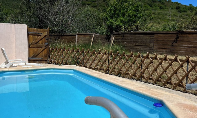 Quillan House | Timeless in Quillan: Remodeled 4/5 person Auberge with terrace+plunge pool