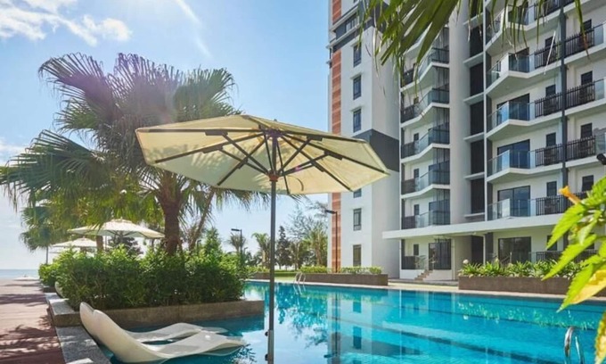 Kuantan Apartment | Top-Rated Timurbay Seafront Residences with Pool & Spa