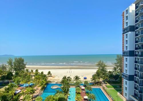 Kuantan Apartment | Tranquil Timurbay Seafront Residence with Ocean View Pool