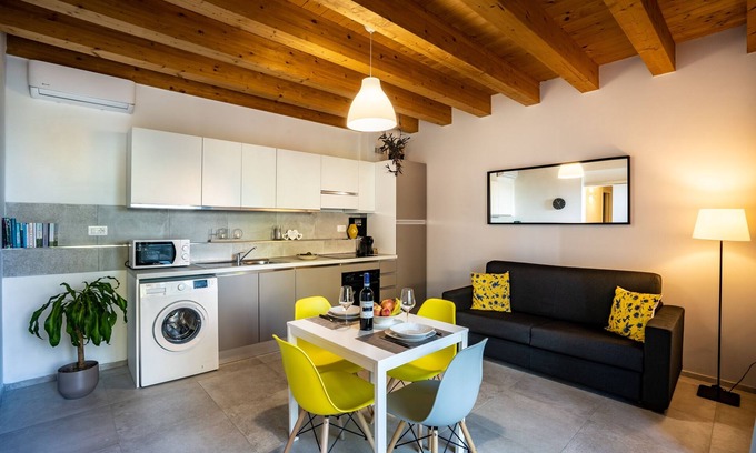 Diano d'Alba Apartment | Discover TINA HOUSE Lo Bricco with Pool & Breakfast