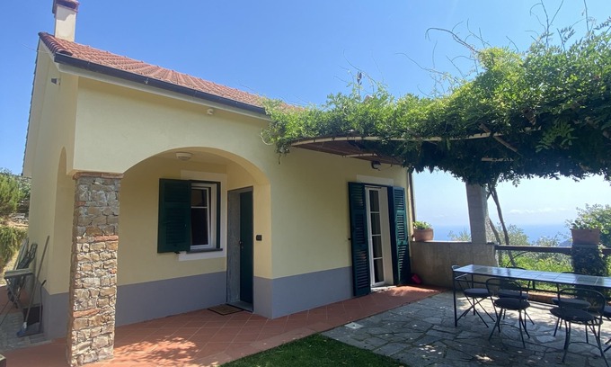 Moneglia House | Experience TINA HOUSE "The Oleander" with Oceanfront Views