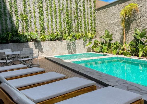 Praia de Iracema Hotel | Tintto Hotel: Enjoy Family-Friendly Amenities & a Pool