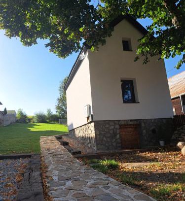 Liptovsky Trnovec House | Charming Tiny Cottage in Slovakia - Guest Rated 10/10