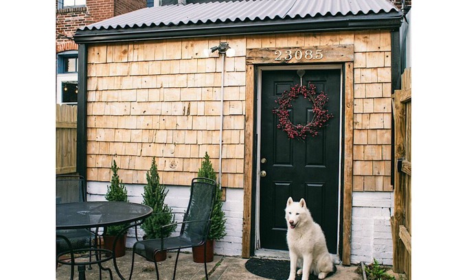 Gravois Park Apartment | Cozy Cottage on Historic Antique Row - Pet Friendly & Spa