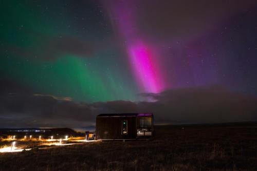 Selfoss Cabin | Pet-Friendly Getaway with Hot Tub in the Heart of Center