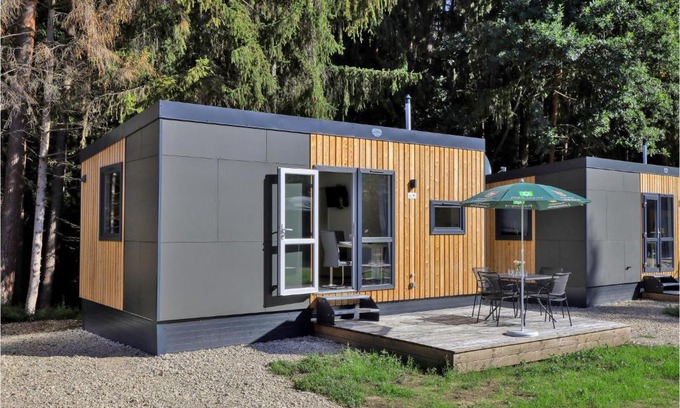 Pleinfeld House | Cozy Tiny Haus 79 by Brombachsee: Family-Friendly Retreat