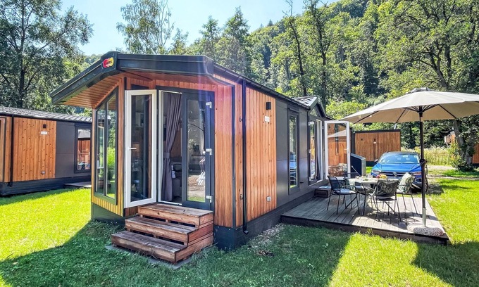 Riedenburg House | Discover Tiny Haus ChrisTine: Lake View & Spa Retreat