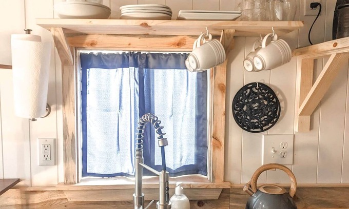 Farmington House | Experience Flora's Nest: Ocean View Tiny Home Getaway