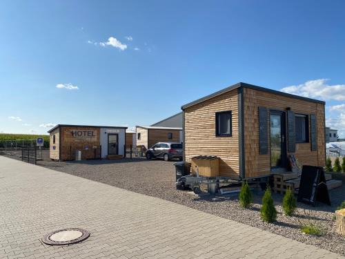 Reichenberg Apartment | Cozy Hotel Herdt: Child-Friendly Retreat with Great Reviews