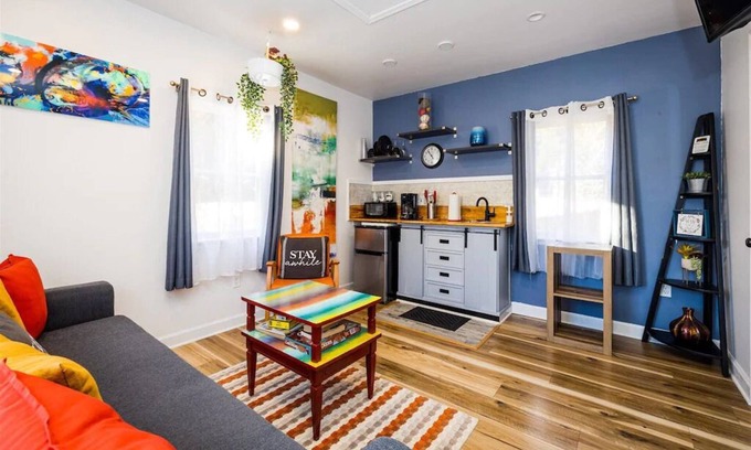 Cape Charles House | Charming Tiny House Near Downtown Cape Charles with Ocean View